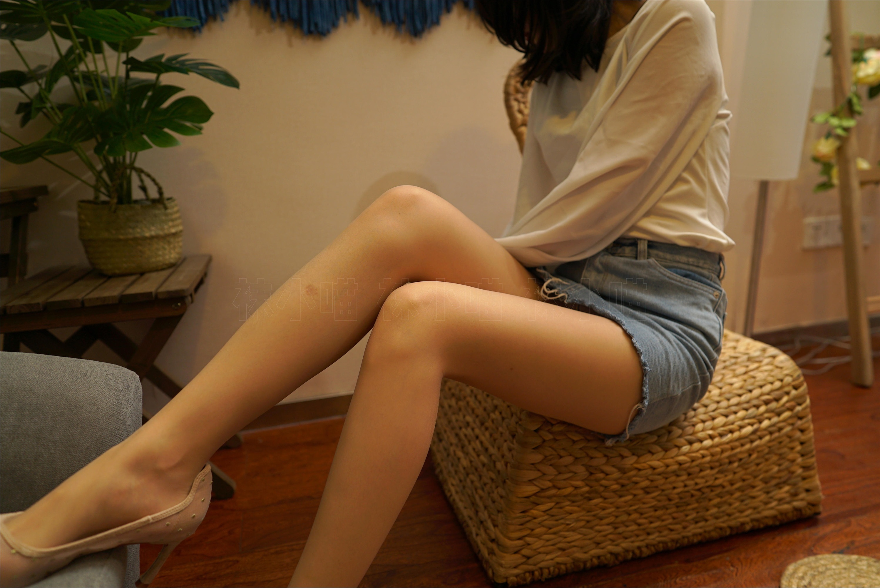 KittyWawa袜小喵  KT156《若隐若现》